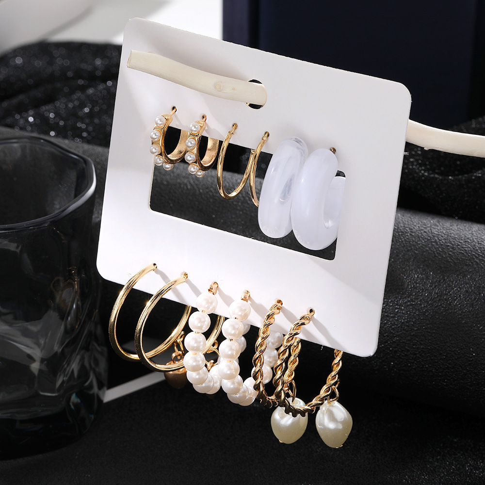 Cross-border exquisite stud earrings, resin ear rings, fashionable OL design sense, metal ear rings, heart-shaped pearl earrings and earrings wholesale details Picture