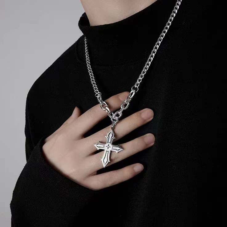 Cool and trendy titanium steel cross necklace, men's hip-hop personality long pendant accessory Application Scenario
