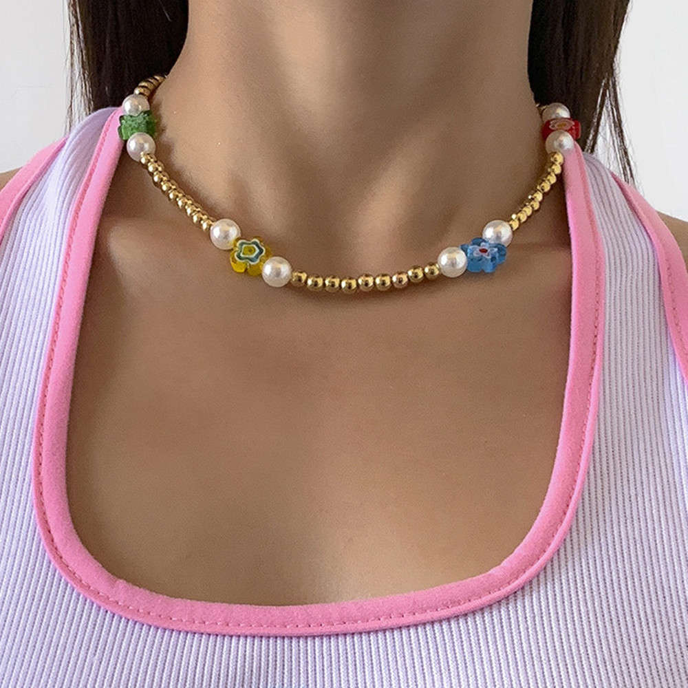 European and American cross-border multi-element handcrafted beaded rice bead necklace, country-style pearl flower necklaces full figure