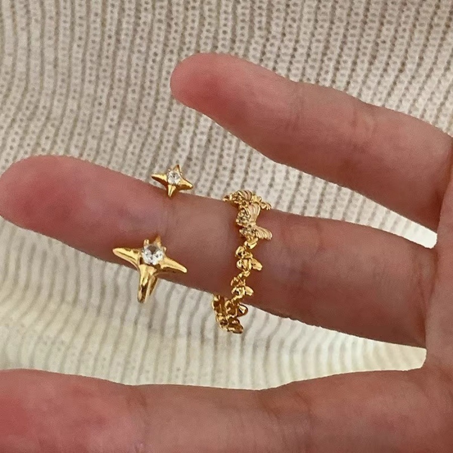 Korean version four-pointed star zircon open ring for women, a niche design with a high-end feel, unique personality and versatile ring Application Scenario