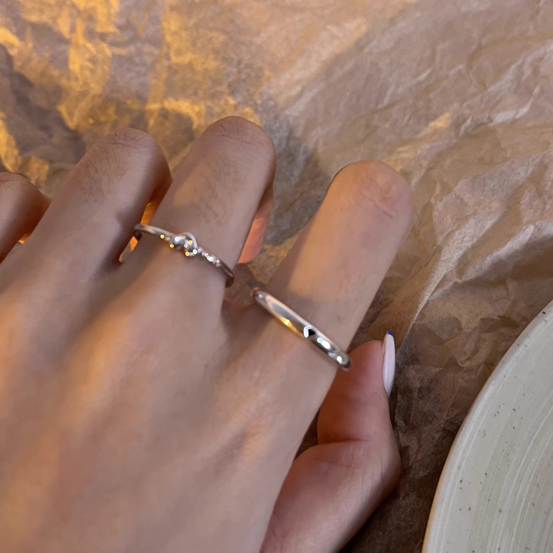Simple and retro, versatile open ring, women's personality and temperament, niche design sense, ins cold style food ring, trendy and cool Application Scenario