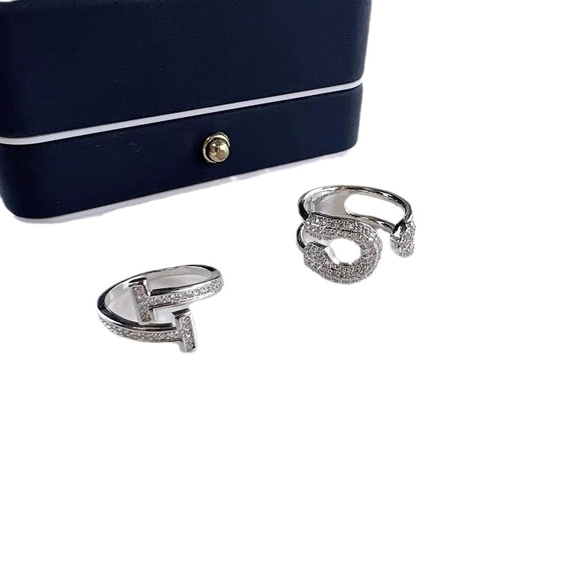 Sweet and cool, individualistic, internet-famous, light luxury zircon open ring, a niche design for women, fashionable, elegant and high-end index finger ring Item Picture