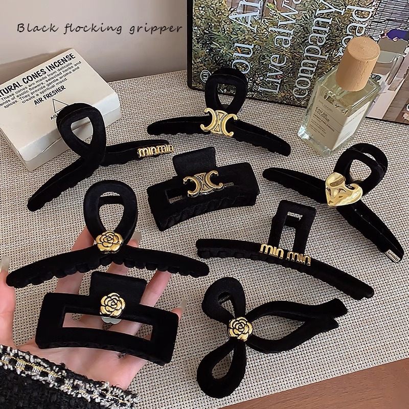 Black velvet hairpin for women's spring and summer French retro chanel-style hairpin, large shark hairpin at the back of the head, headpiece full figure