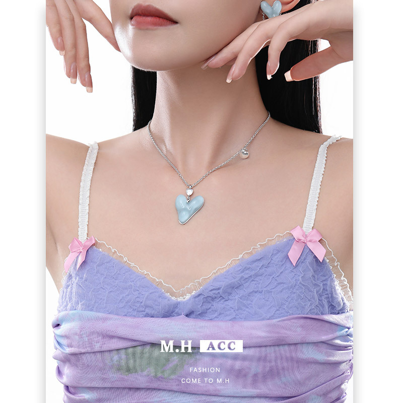 925 Silver Needle Dopamine Heart-shaped Earrings, summer high-end sweet girl style earrings, original ins fashion earrings details Picture