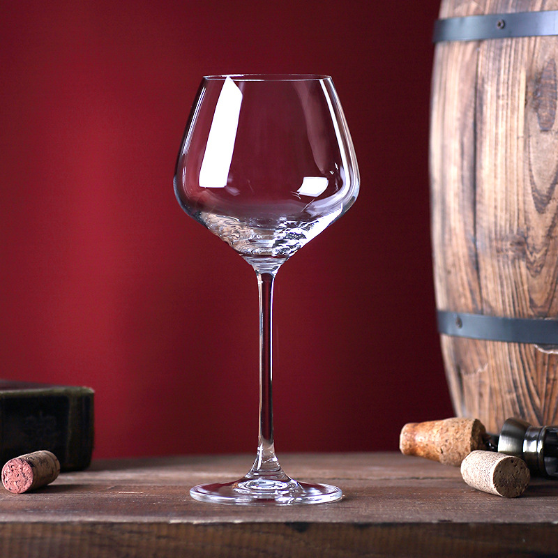 Idelita crystal glass wine glasses, cold-cut highball glasses, wine glasses and wine sets are in stock and available for wholesale full figure