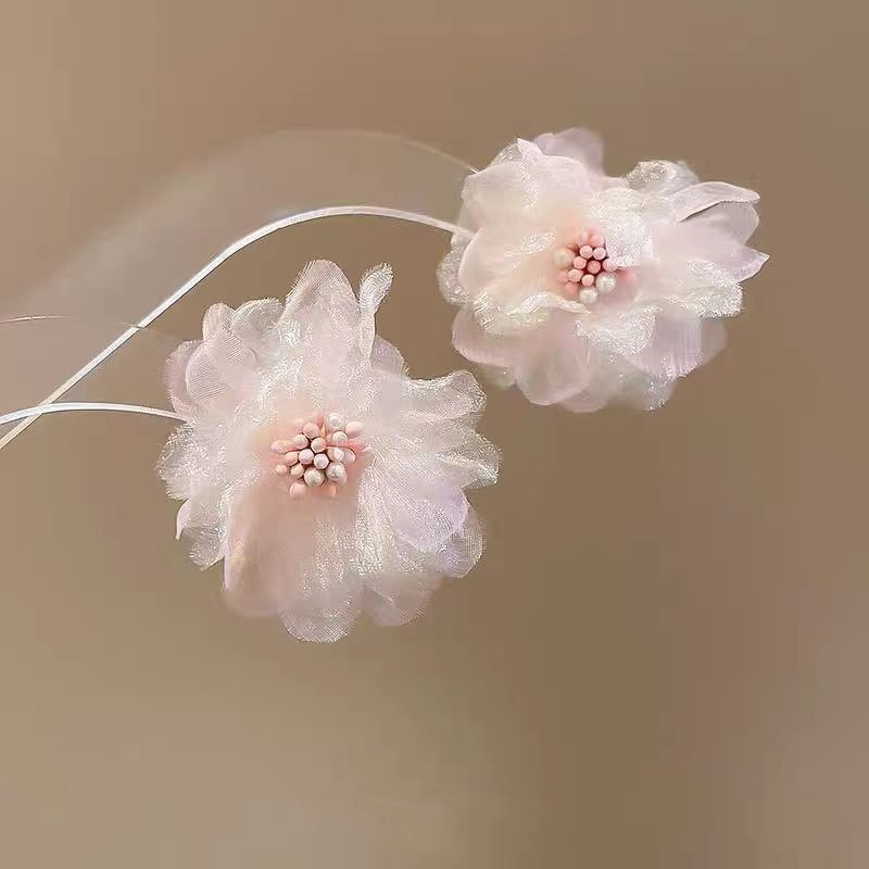 Gentle earrings, pink super fairy-like flower chiffon, perfect for spring. Mesh ear studs, 2025 new style bestsellers, high-end Specification drawing