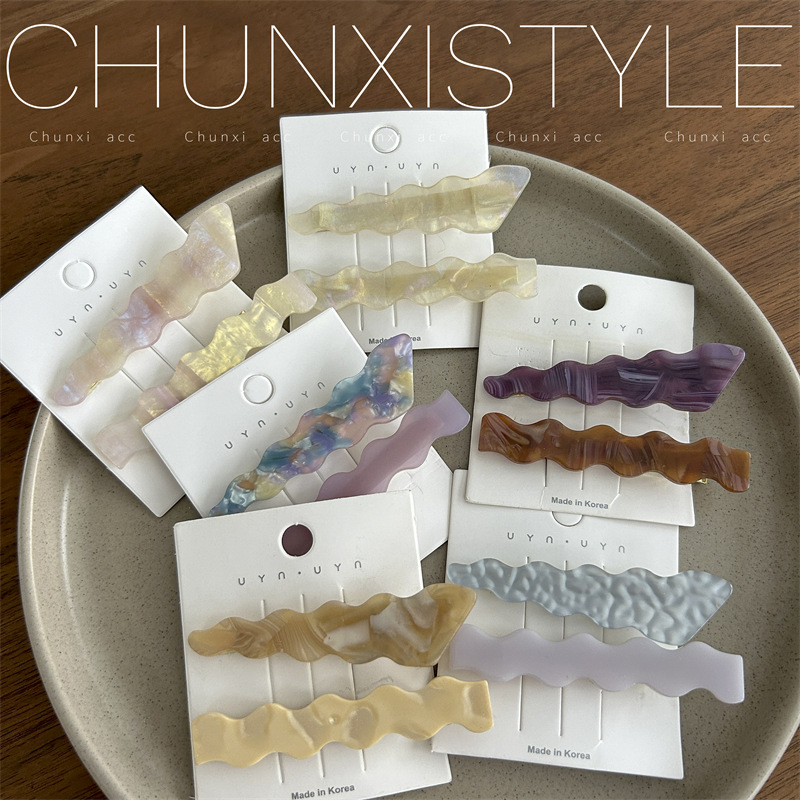 Ins-style hair clips, girl's side bangs on the forehead, broken hair clips, high-end look, duckbill clips, headwear for summer details Picture