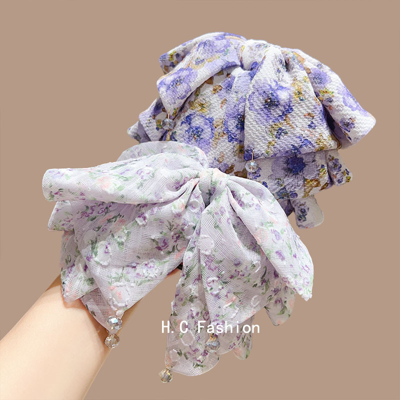 Dreamy purple floral patterns from Japan and South Korea, flowing large bows, beaded ponytail hair clips, half-tied hair accessories and hair clips full figure
