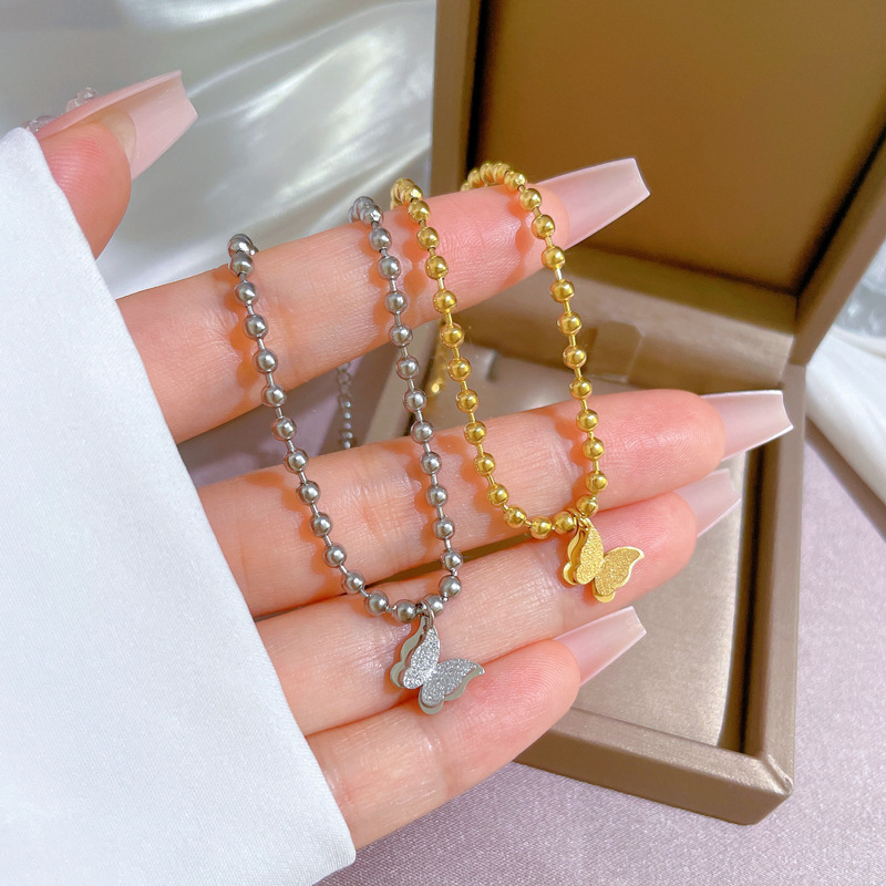 【 All-titanium Steel 】 Dongdaemun's unique and elegant butterfly fresh round bead bracelet, a retro best friend of a female Internet celebrity full figure