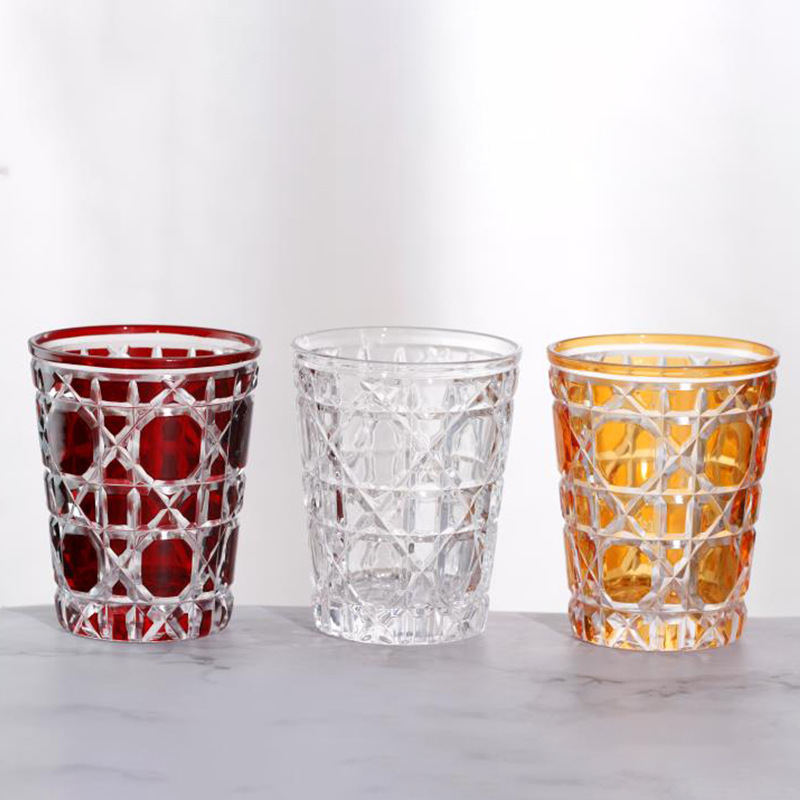 Wholesale of checkered creative whisky glasses, high-end glass foreign wine glasses, beer glasses, and household personalized bar glasses full figure