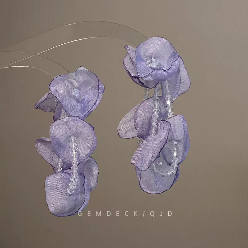 Vacation-style purple chiffon flower earrings, gentle and elegant, crystal tassel stud earrings, forest-themed organza fresh earrings details Picture