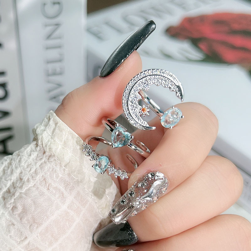 A simple and individual open ring with a blue diamond moon, a cold and fashionable style for women, and a unique and elegant index finger ring details Picture