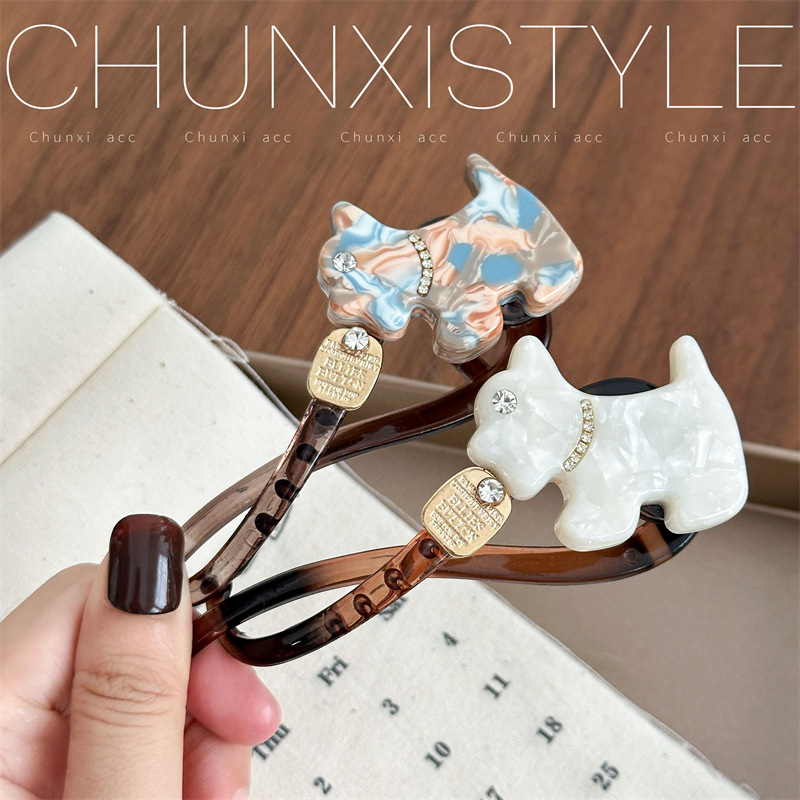 Korean-style acetic acid dog Twisty hair clips for women with a high-end feel 2025 new one-line grab hair clips with multiple hair clips and hair accessories for summer Application Scenario