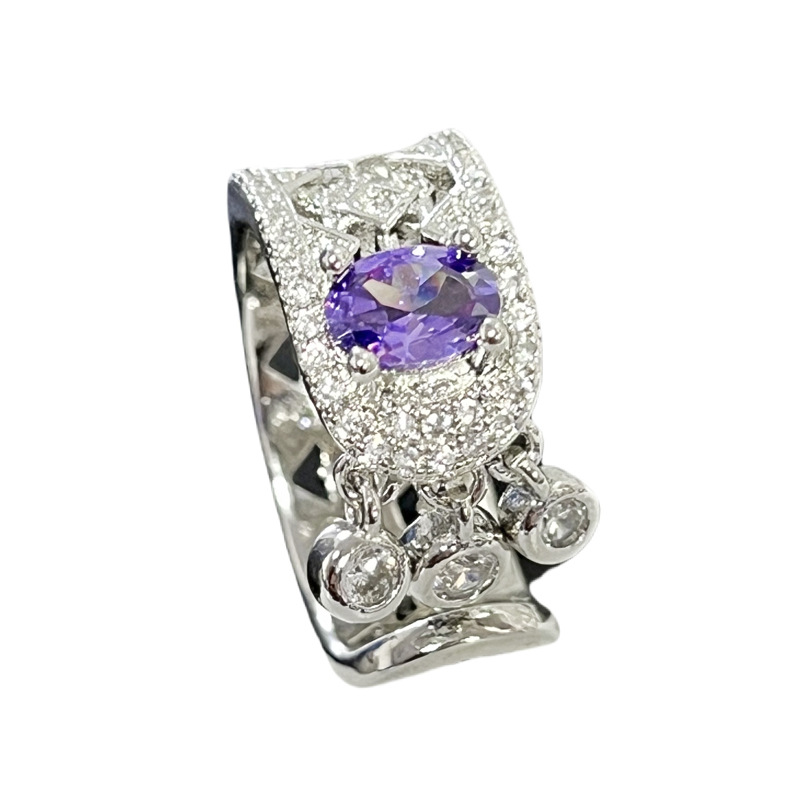 The "Purple Qi from the East" fringed purple diamond open ring is a fashionable, unique, and niche geometric sweet and cool ring with a cold and simple style Item Picture