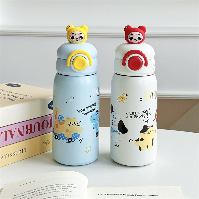 Cute cartoon bouncing children's insulated cup, portable and hand-held insulated water cup for students to go to school, back-to-school season gift details Picture