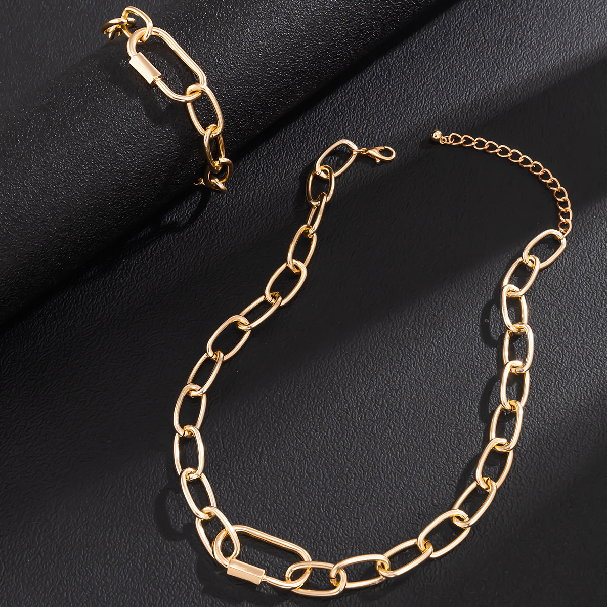 European and American cross-border jewelry hip-hop personality O-shaped chain metal bracelet set, niche geometric shape versatile necklace Specification drawing