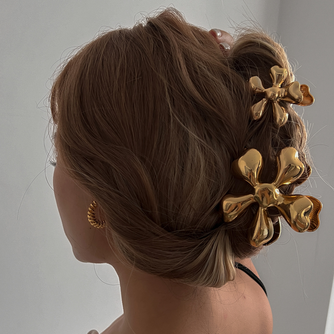 Cross-border bestseller European and American style hair accessory, elegant lady's head accessory at the back of the head, high color retention alloy flower bun hair clip full figure