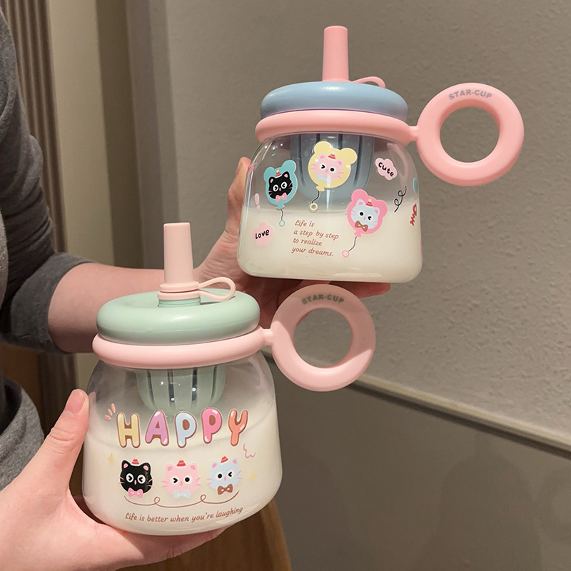 Large-bellied plastic cup 2025 new model large-capacity desktop straw cup for girls, cute tea-water separation portable water cup details Picture