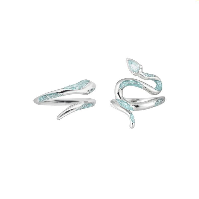 The ice blue snake style irregular opening ring is a new fashionable, individual, niche and high-end index ring for women full figure