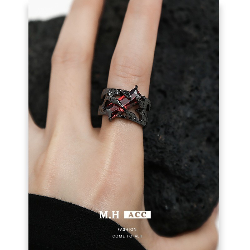 Choice Cross-border Ring Collection: Women's Niche High-end Open-mouth Rings Wholesale, Original Design Exquisite Index Finger Rings Application Scenario