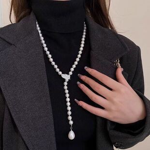The new retro long sweater chain for autumn and winter is a light luxury, niche, versatile and high-end necklace. It will be a bestseller in 2025 Application Scenario