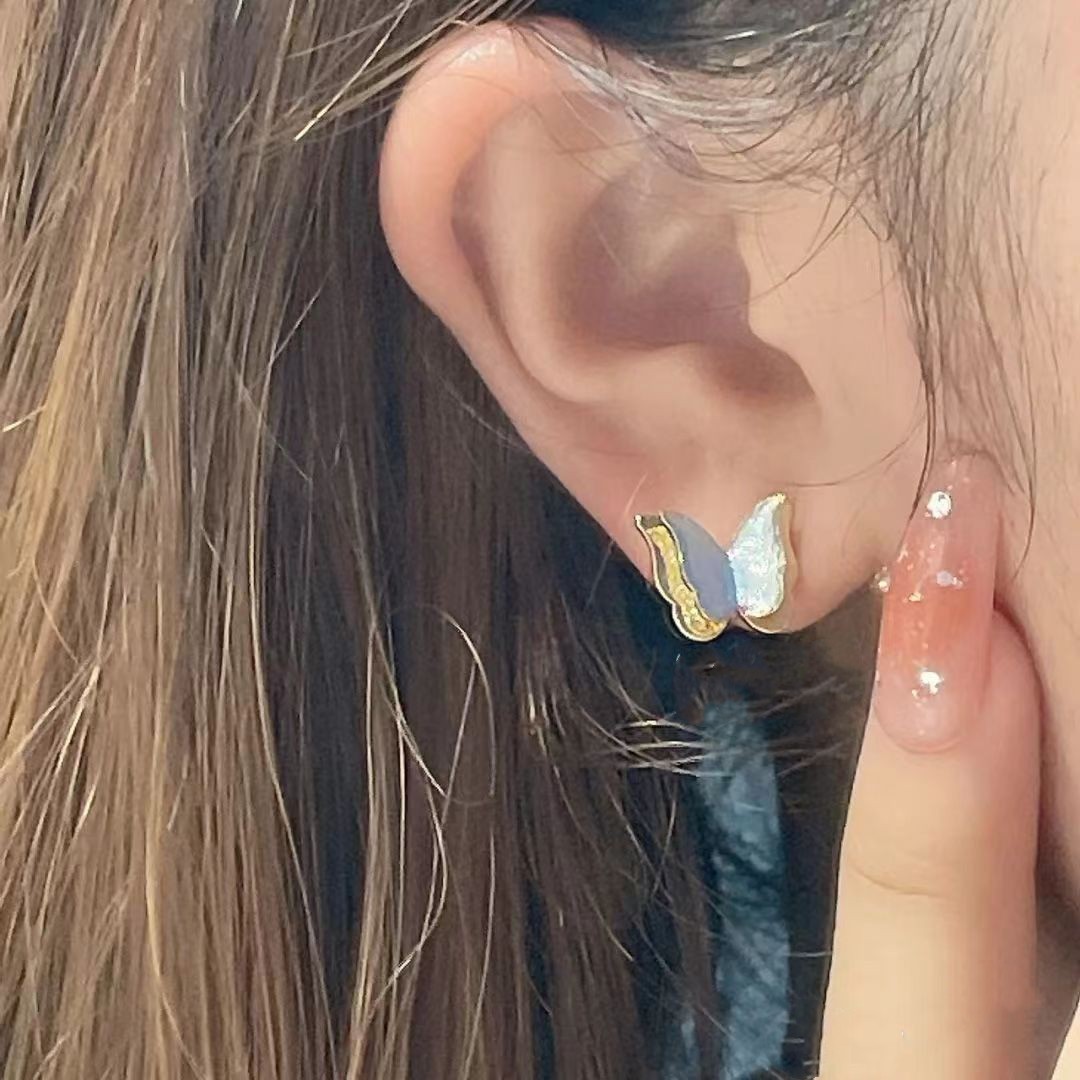 Dance on the heart bar ~ins retro 3D blue butterfly mosquito repellent coil ear clips, stylish and versatile, no ear piercing earrings for women details Picture