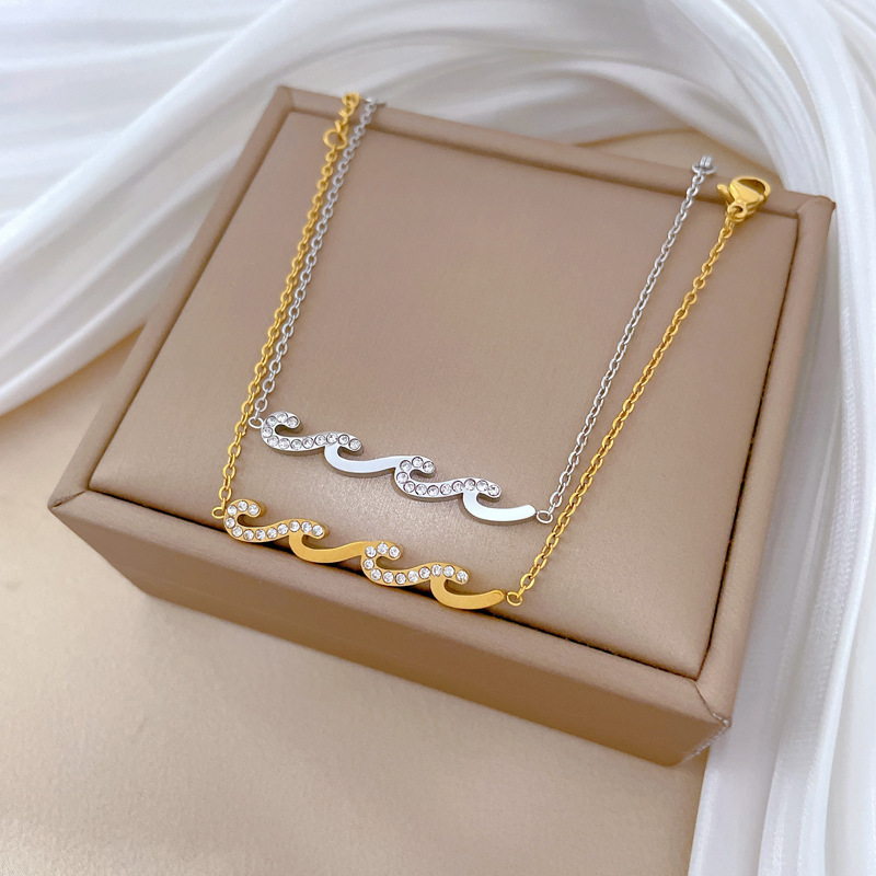 【 All-titanium Steel 】 Dongdaemun Minimalist style, wave-shaped chain bracelet, female Internet celebrity, retro best friend details Picture