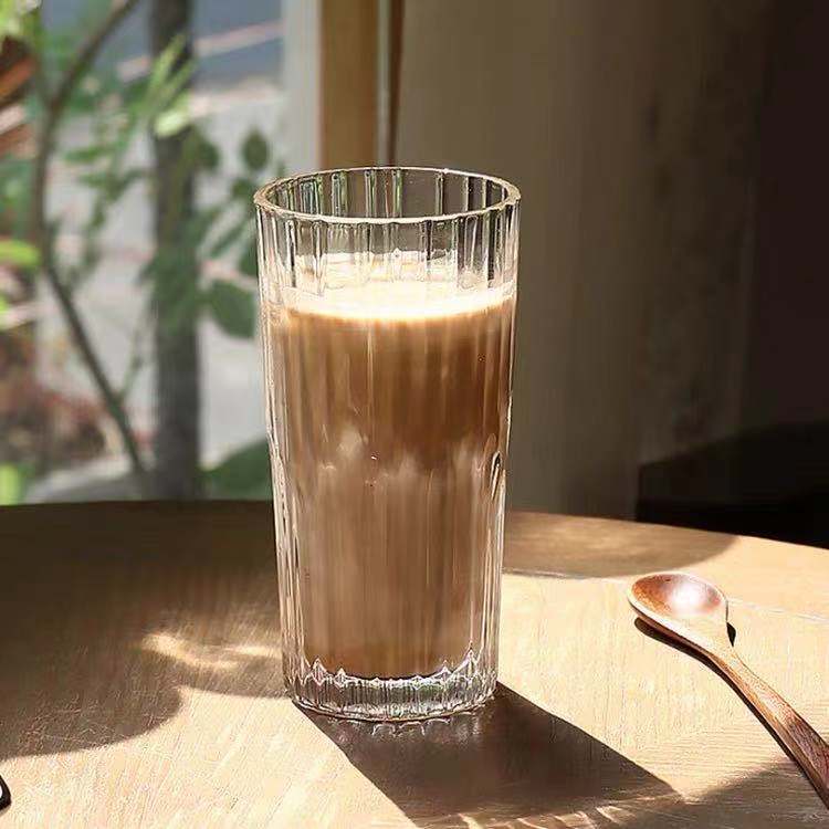 Household vintage vertical striped glass water cups, beverage juice and milk cups, Australian white cups, American latte cups, coffee cups Application Scenario