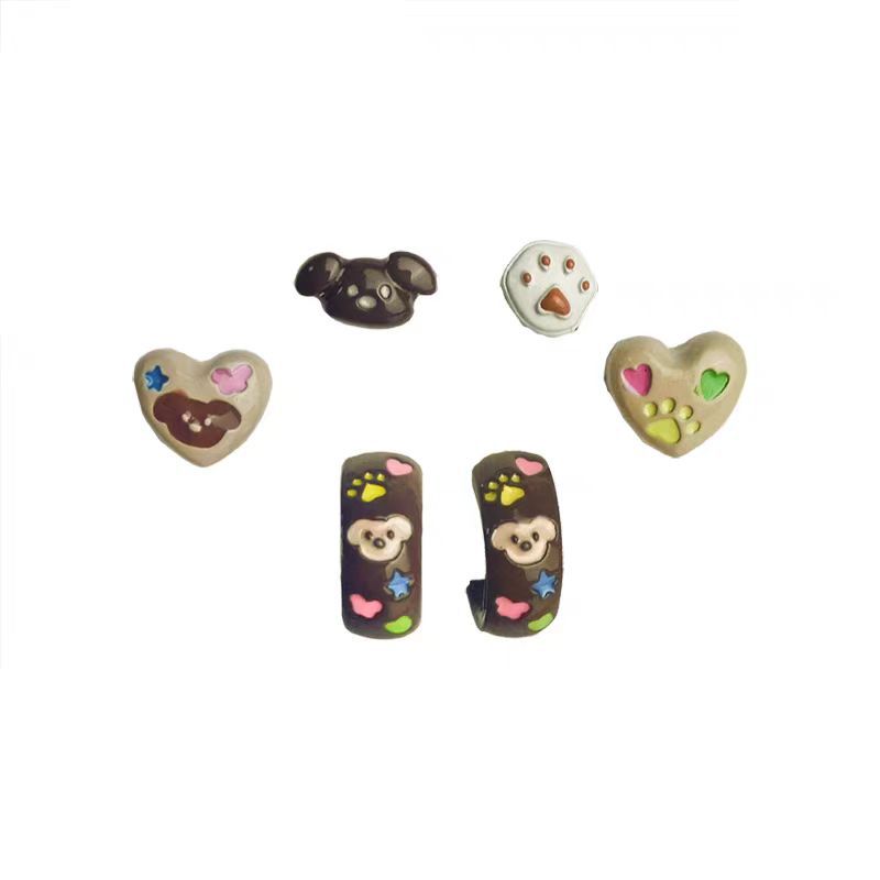Cute little dog heart-shaped stud earrings for women's autumn and winter new cartoon set earrings, exquisite and small design sense earrings Item Picture