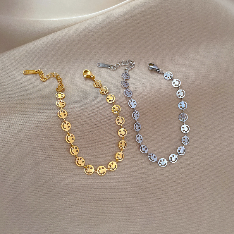 【 All-titanium Steel 】 Dongdaemun Minimalist style smiling face personalized chain bracelet Female Internet celebrity retro best friend details Picture
