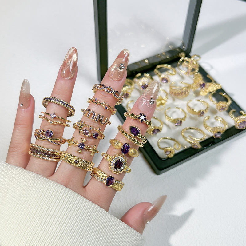 Cross-border, super ethereal, sweet and cool purple diamond ring for the ninth girl, purple Lihuo, light luxury, exquisite and niche retro snake-shaped geometric ring trend Specification drawing