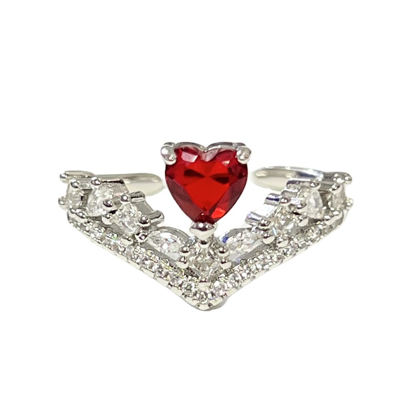 Fashionable, light luxury, and elegant red corundum square diamond ring, a simple, niche, and versatile heart-shaped crown ring trend for women Item Picture