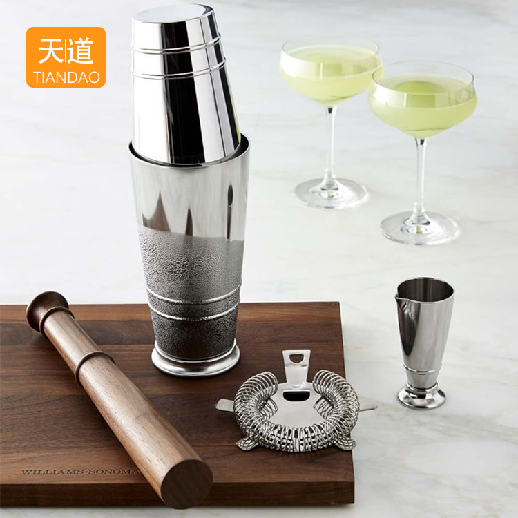 Stainless steel Boston cocktail shaker, cocktail shaker, bar cocktail equipment Specification drawing