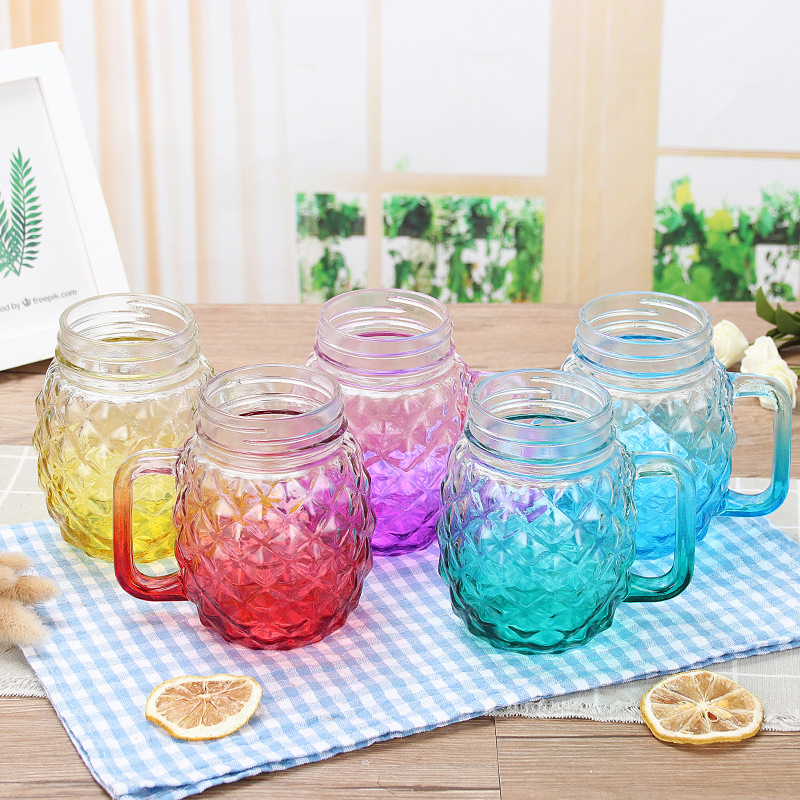 Manufacturer's creative Mason cup, gradient glass cup, beverage pineapple water cup, lid, straw, handle cup details Picture