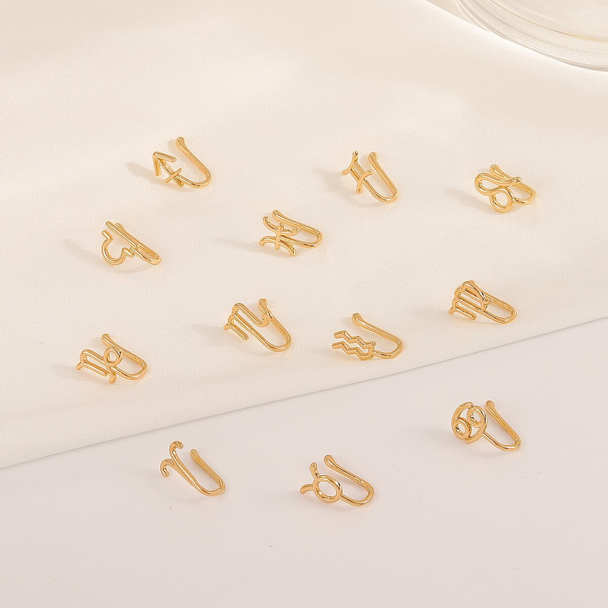 Cross-border European and American 12 zodiac signs non-perforated nose clips and nose rings for women and men, ins style fashionable gold and U-shaped nose ornaments puncture accessories Specification drawing