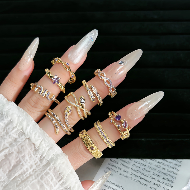 New sweet and cool Star Purple diamond Nine Purple Fire Escape ring for the Year of the Snake, adjustable snake-shaped light luxury high-end index ring for women Specification drawing