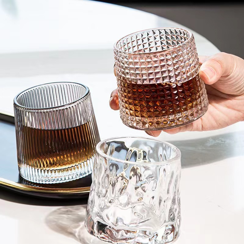 Creative unbreakable glass cups, bar and KTV rotating cups, diamond tree pattern whisky cups, wholesale with LOGO printing full figure