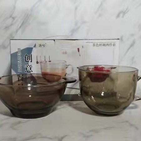 New elegant gift sets of glass cups, bowls, plates and plates, creative glass tableware, salad bowls, business sales gifts Application Scenario
