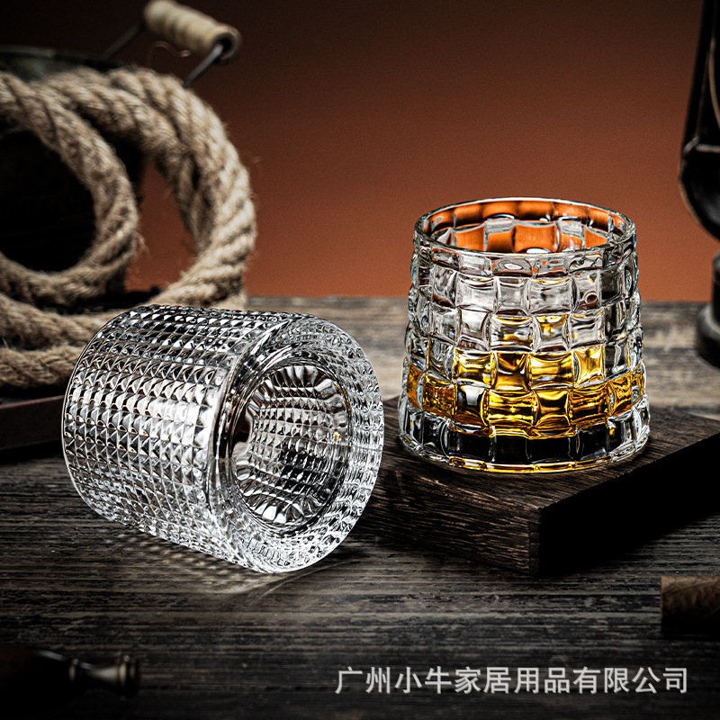 Creative rattan whisky glass, woven foreign wine glass, rotating glass, home beer glass, glass, rotating stress-relieving glass Specification drawing