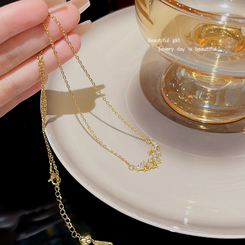 A niche design star necklace, the same style as a Korean Internet celebrity's Instagram fashion and elegant collarbone chain titanium steel accessory Application Scenario