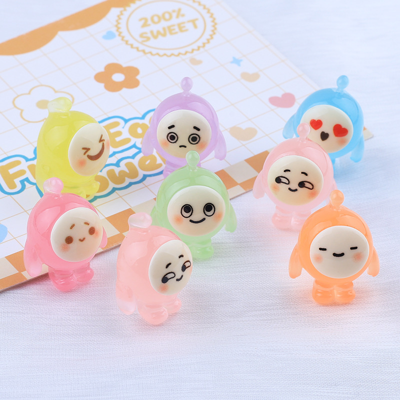 Luminous egg dolls, cute cartoon diy hair clips, hair ties, hair accessories, cream glue handmade trendy children's jewelry, resin accessories Application Scenario
