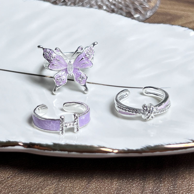 Summer accessory: Silver-plated matte pink purple dynamic butterfly enamel exquisite ring, a sweet and versatile ring for women's personality Application Scenario