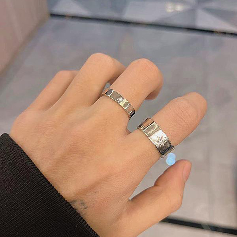 New irregular star-tipped zircon open ring for women, simple, fashionable, individual and niche couple rings, versatile rings Application Scenario