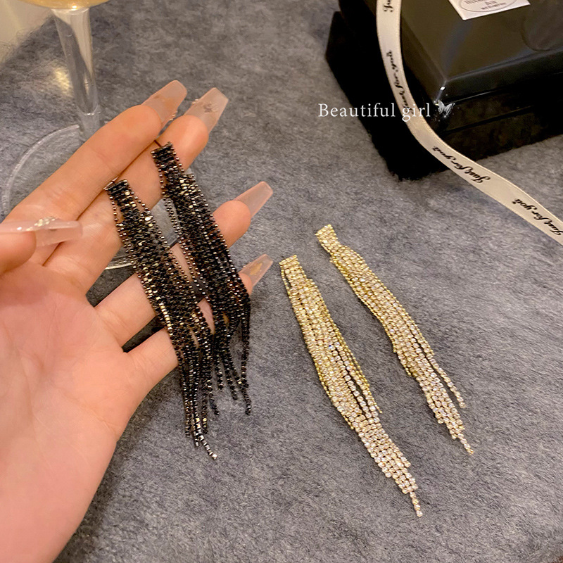 Light luxury style, full diamond tassel stud earrings, women's ins style, fashionable and versatile trendy earrings, 925 silver needle earrings wholesale full figure