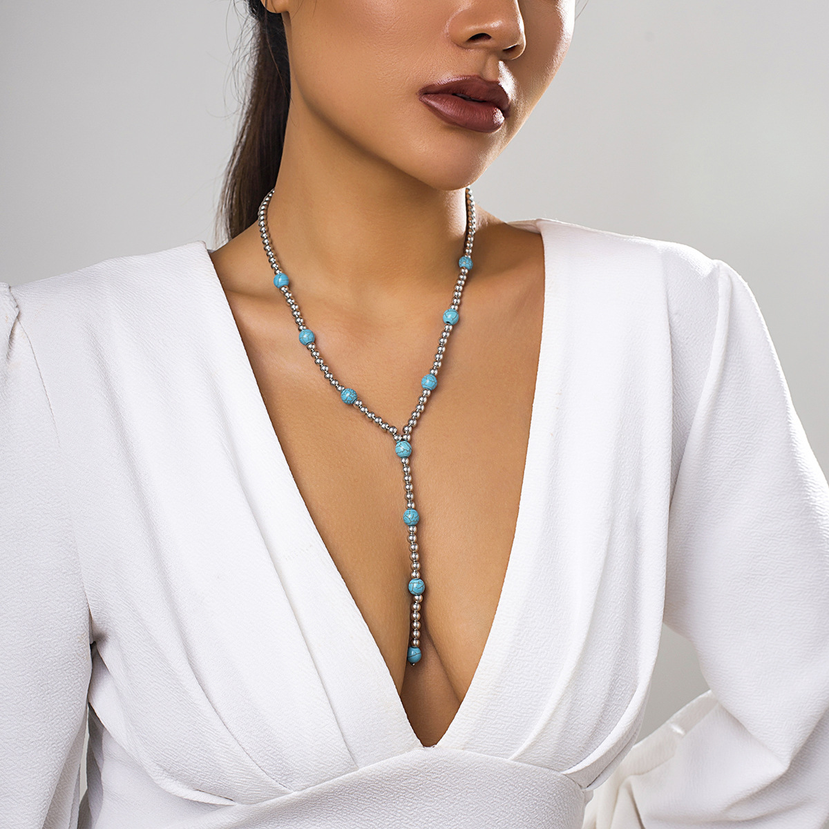 European and American cross-border jewelry, vacation style, retro turquoise beaded collarbone neck chain, niche retro long tassel necklace details Picture