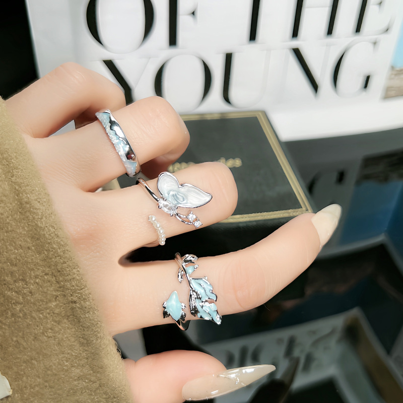 French high-end gradient butterfly sweet and cool open ring, women's fashion drip glaze versatile, exquisite and individual niche ring Application Scenario