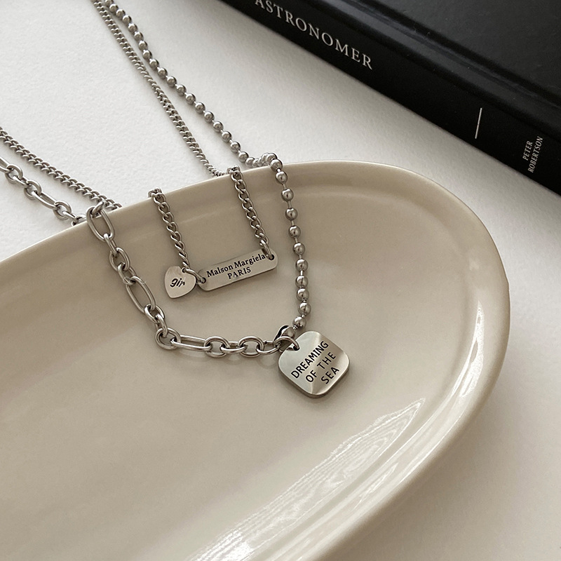Double-layer round pendant necklace for women's autumn and winter hip-hop cold style decorative accessories, titanium steel non-fading long hoodie chain details Picture