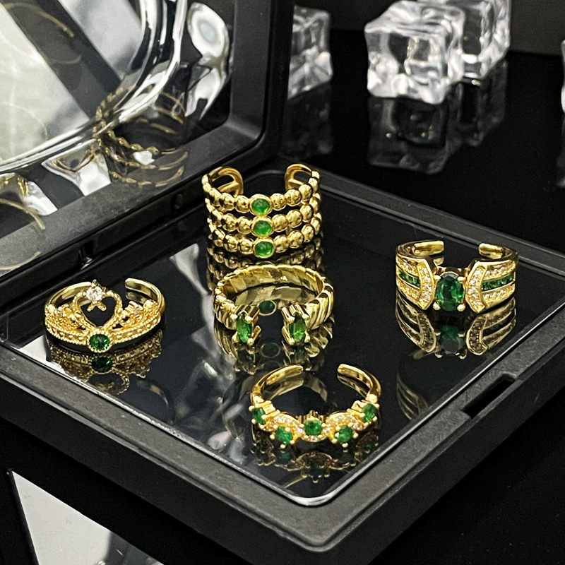 Cross-border French retro high-end style layering, niche and elegant hollowed-out opening ring, a delicate and cold style food ring for women Application Scenario