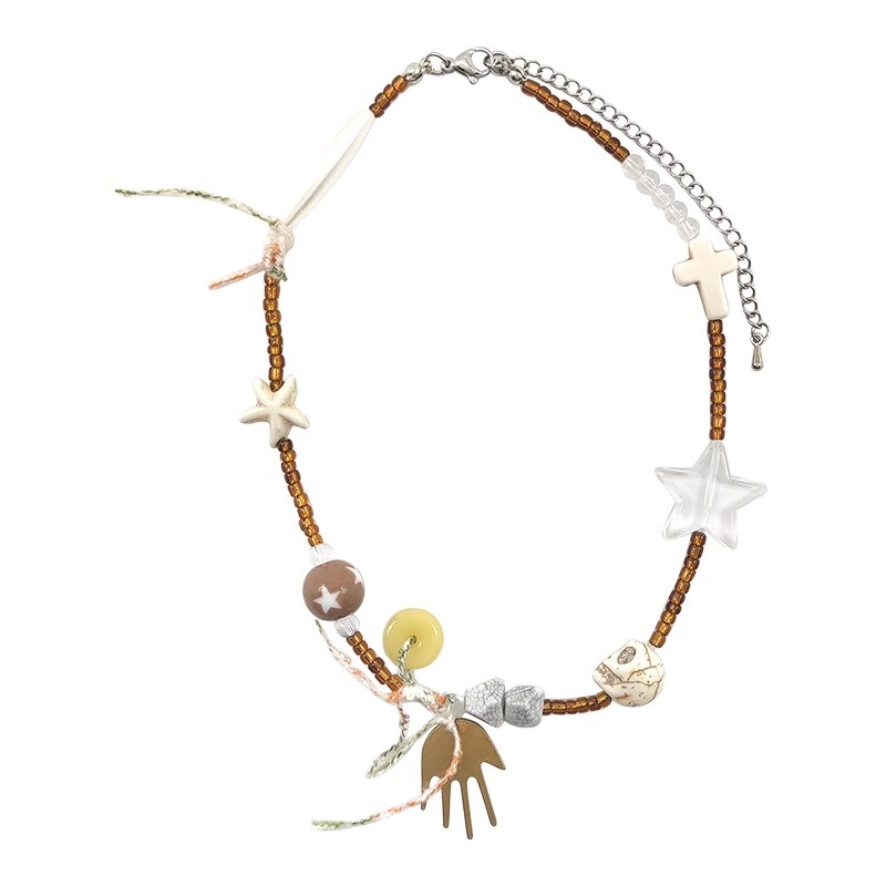 A niche skeleton y2k retro campus couple's woolen braided rope khaki necklace, handcrafted personalized sweater chain for girls Item Picture