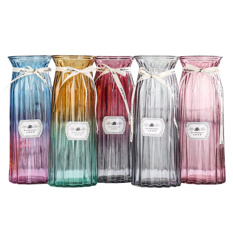 Vase, fresh and simple decorative vase, home glass handicraft vase, vase, origami glass vase Item Picture